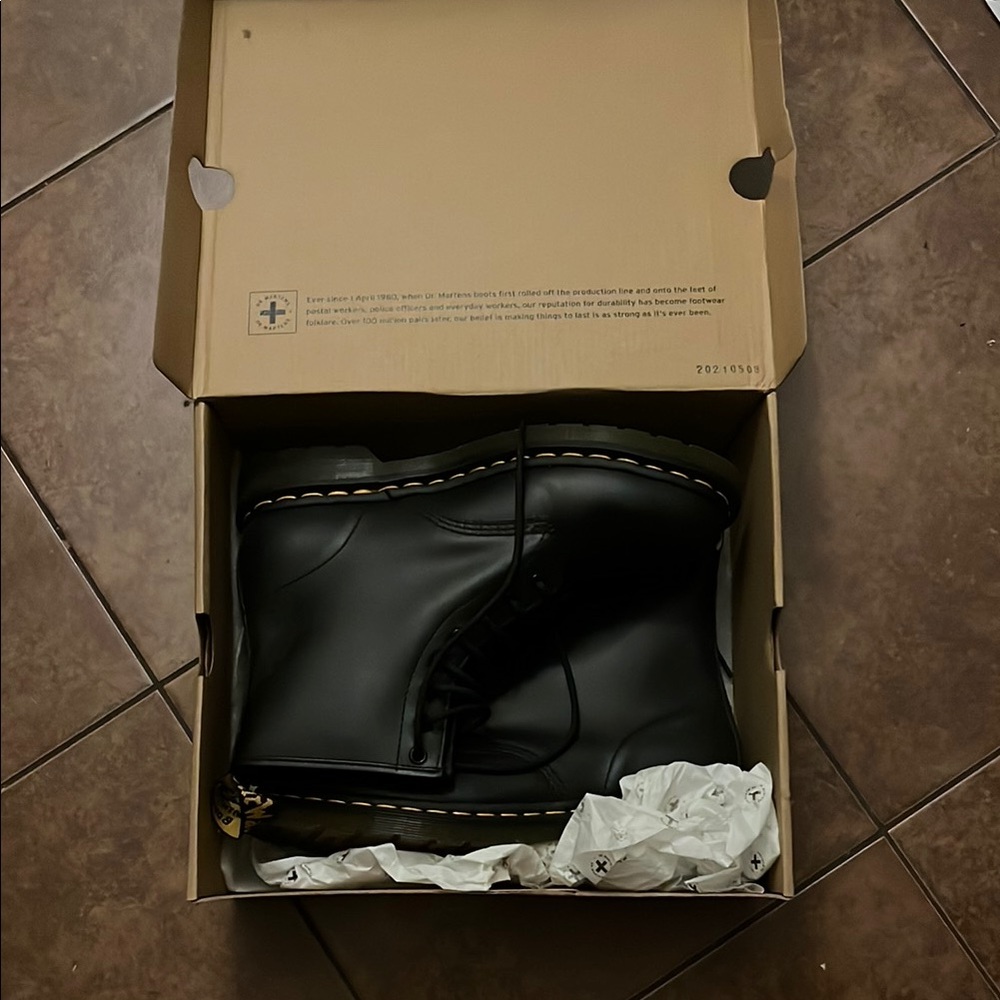 Dr Martens 1460 Boots